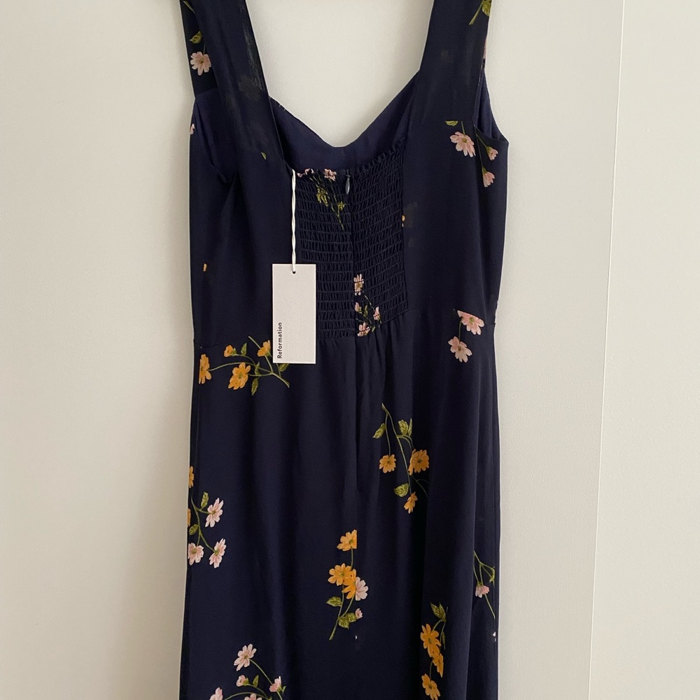 Reformation Fulton dress size 4 - Picture 4 of 8